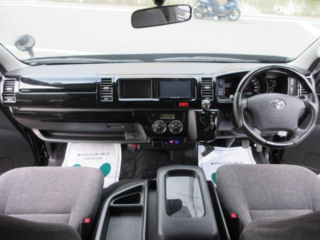 9700248A30260919W00102.jpg