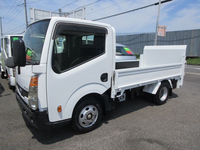 60a15eaeb27581bc1ecd1c9177d43484.jpg