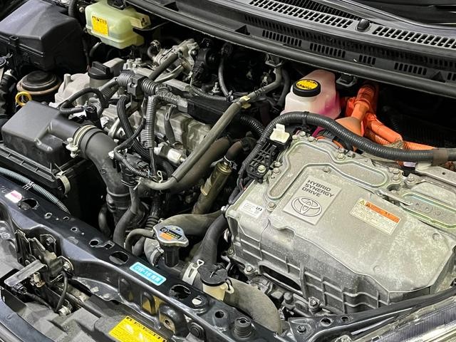 0551628A30261018W00119.jpg