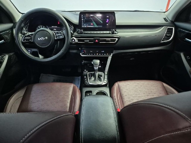 6081500805R7.jpg