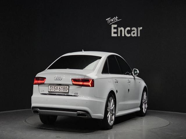 e146c67eb52f600eb8092633bacee8d1.jpg