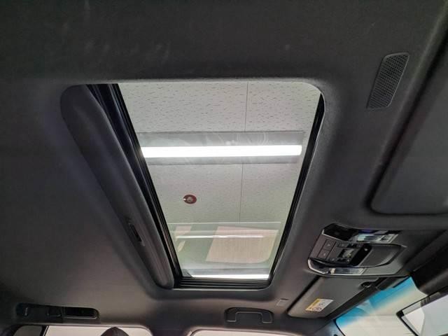 0804910A20261005D00204.jpg