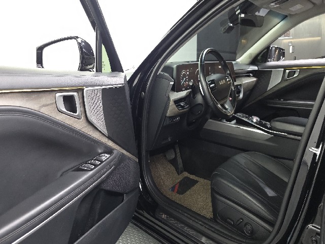 feec8012a0a7278ce1e9fc057fca7928.jpeg