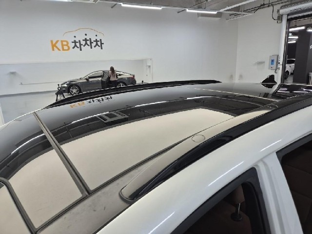 6081501290R13.jpg