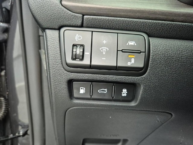 6081001412R17.jpg