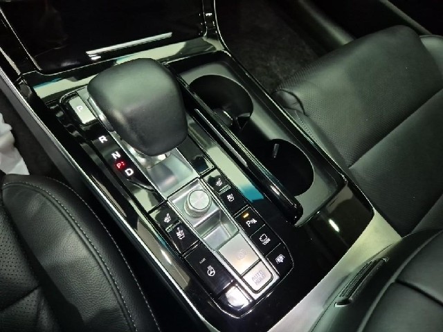 6081001412R8.jpg