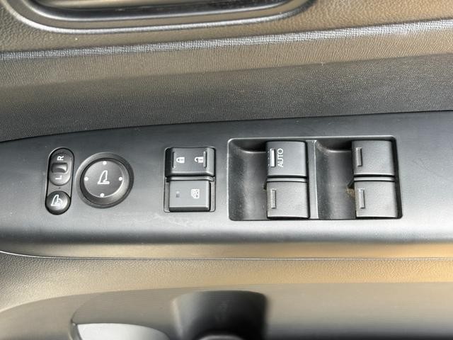 0710025A30260926W00816.jpg
