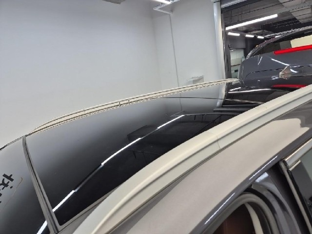 6081501196R13.jpg