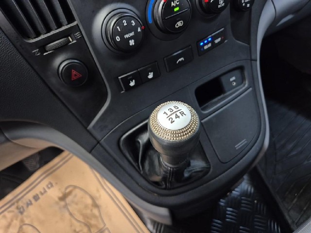 6081501176R8.jpg