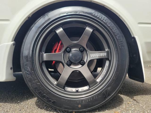 f568f3616fca4ceb5869765aed939e0b.jpg