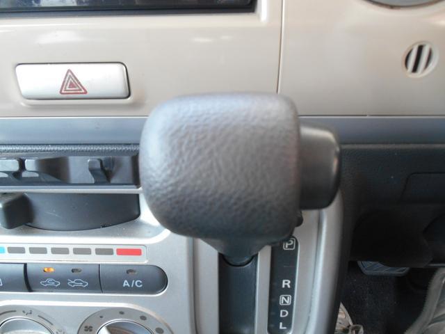 0403555A30260502W00213.jpg