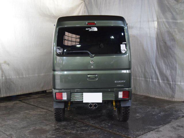 24e5963d8c6e4c83d5da78a41bac00a3.jpg