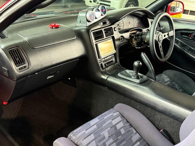 1020009A30260625W00418.jpg