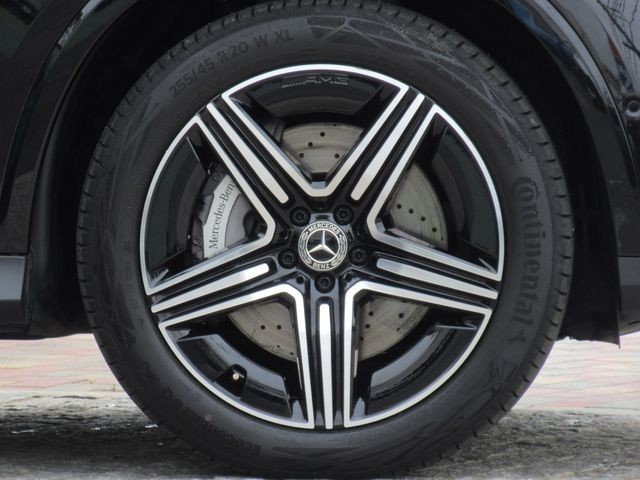 1309eeeffc57da68141338bb51cc5584.jpg