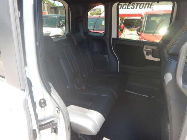 d450ce30641b7b9bb5de9fa7d938fee4.jpg