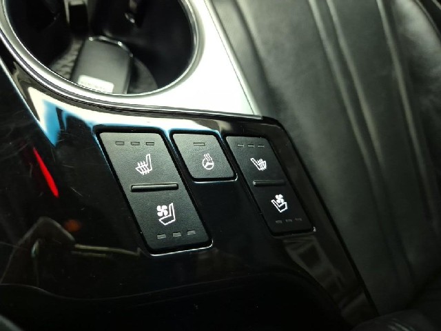 6041001937R16.jpg