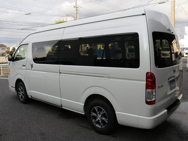 2db21e509ada5c8cbbc923c8f8069b21.jpg
