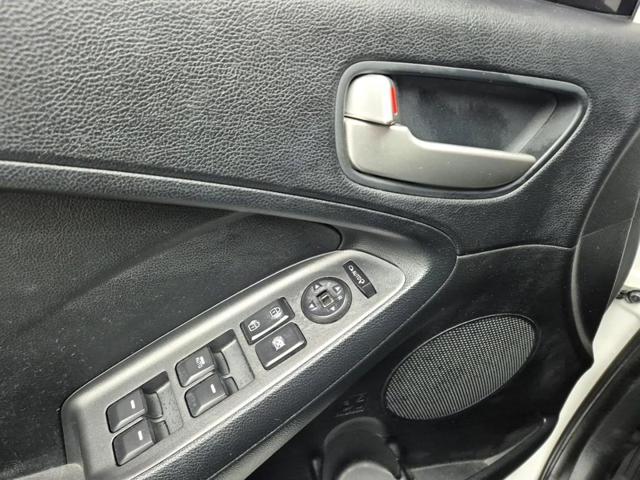 5031001181R15.jpg