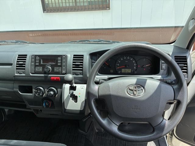 0702180A30260811W00108.jpg