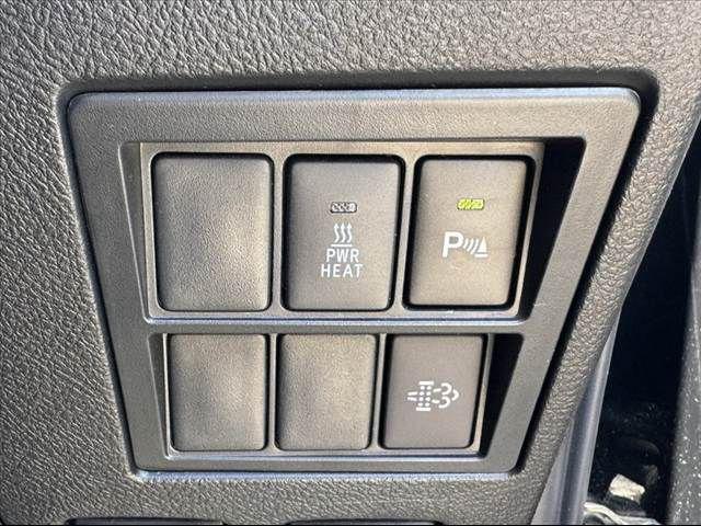 f88f0a33ba18954ce57cf7f0e67c9ece.jpg
