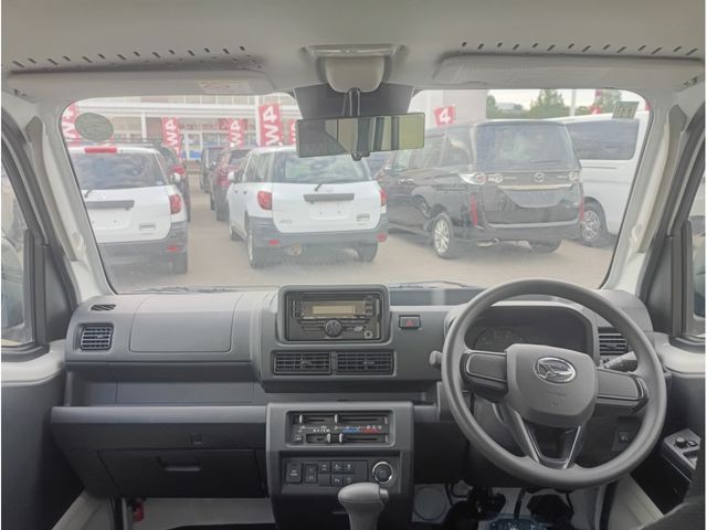 be0738e35ae928575a3324b998d1e32d.jpg