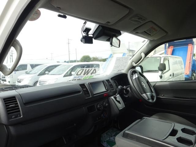 0900002A30261008W00613.jpg