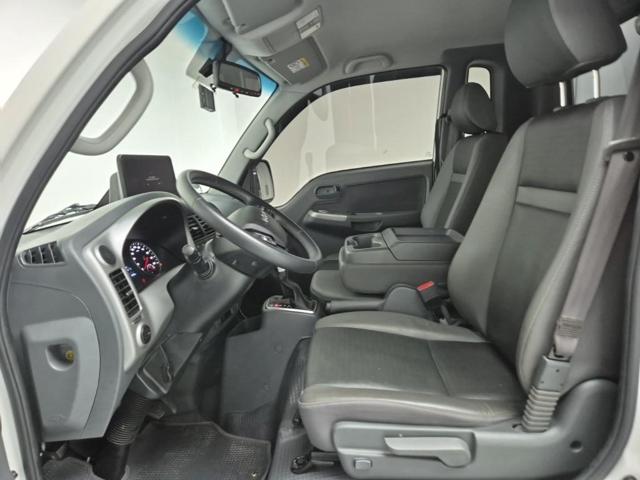 5051000101R10.jpg