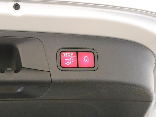 9572157A20260523G00110.jpg
