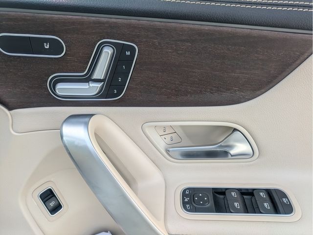 bb69f32734f8c7db97376edc2162a860.jpg