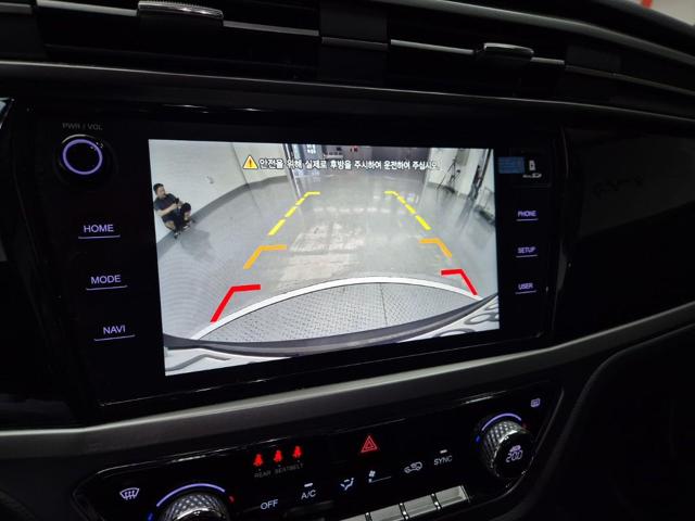 5061000556R14.jpg