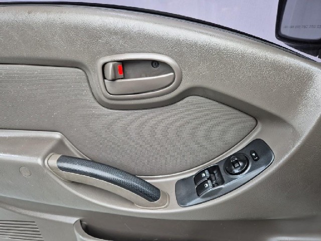 6081000656R13.jpg