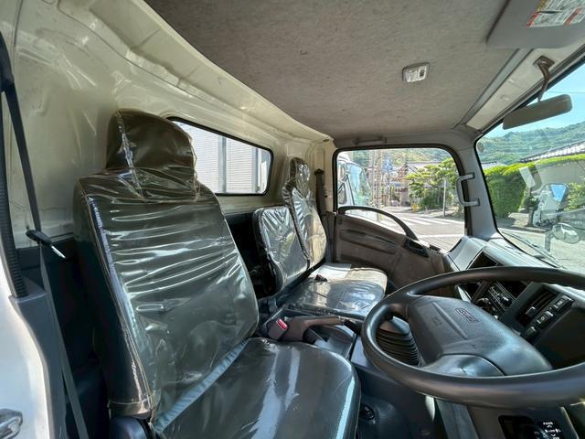 eeb4b7508f6ac3605deb4ad68fde920a.jpg