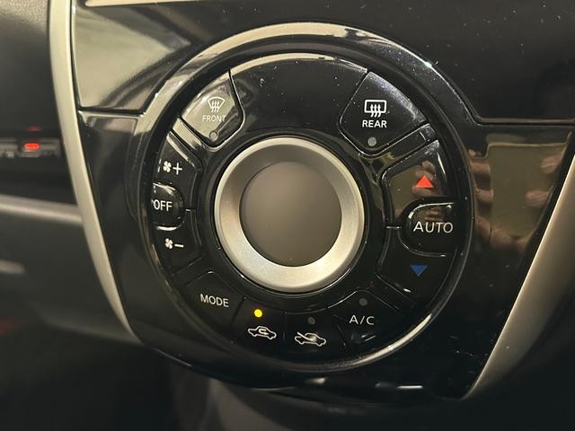 0509824A30261007W00808.jpg