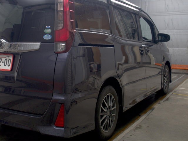 5eb2cad646c39968ee767765392dfcfa.jpg