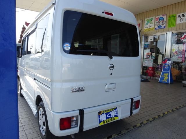 e24ab206cf04abd92f9b2dc935b7a198.jpg