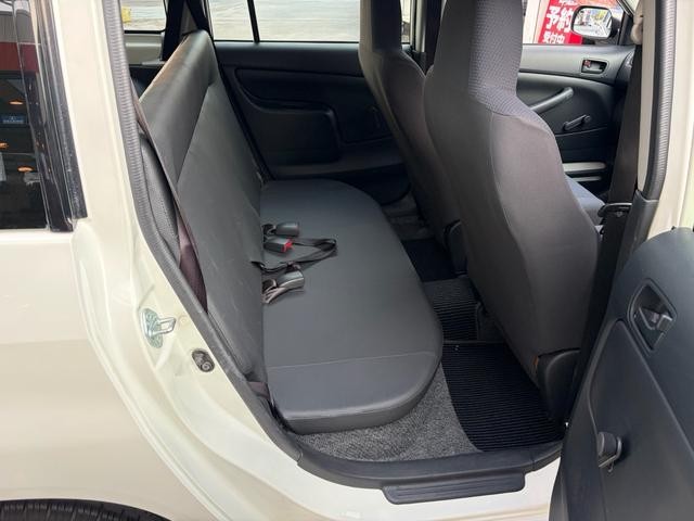 9030987A30260918W00113.jpg