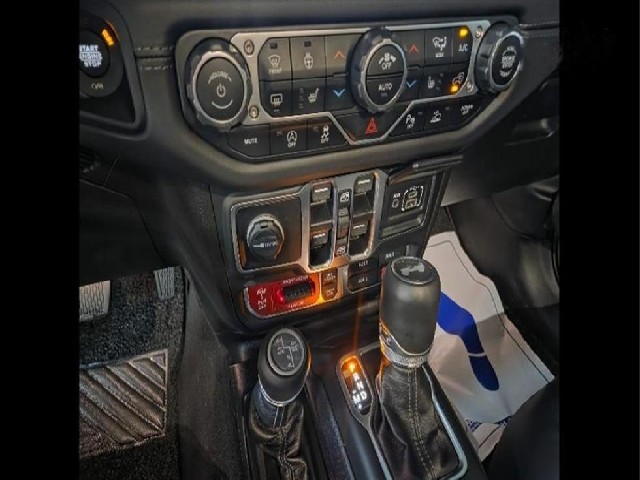 1710682ba607f1d280665f7b3c5d96a5.jpeg