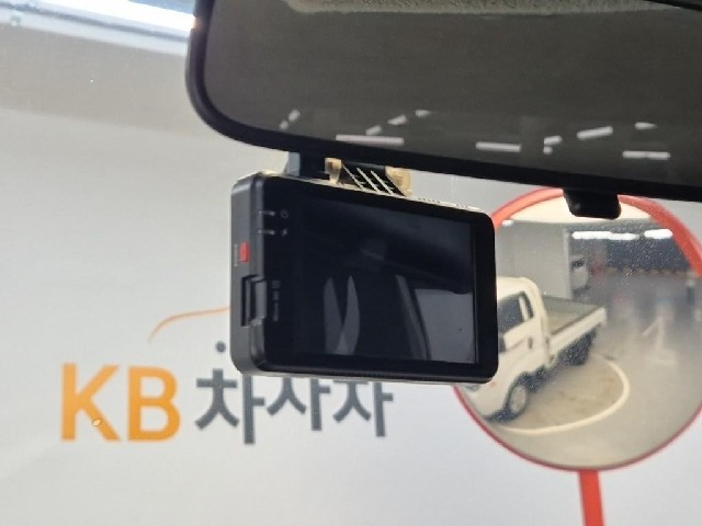 6081500044R12.jpg