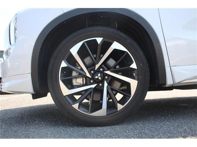 72cebdaf7442d096e6f839839ae8cee4.jpg