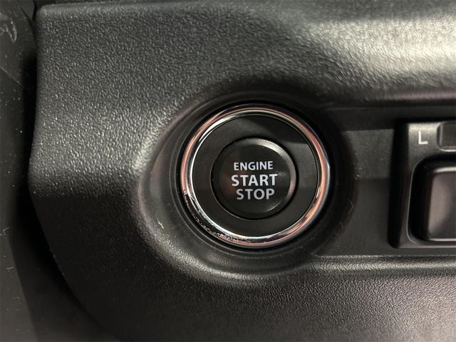 0840587A30260929W00310.jpg
