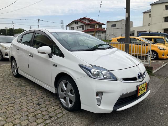 0404582A30260509W00109.jpg