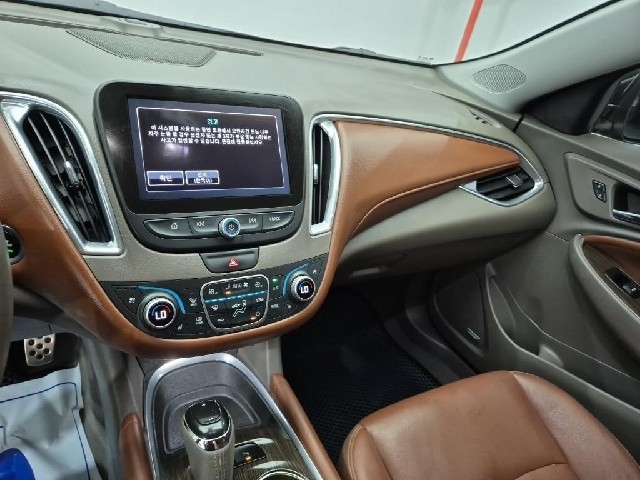 6081000407R10.jpg