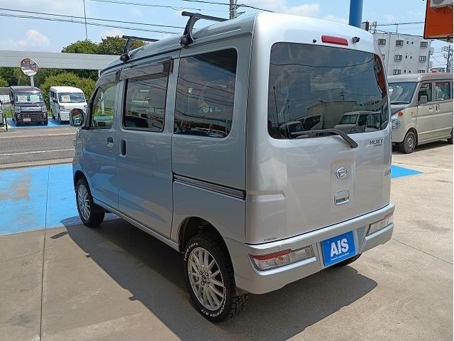 b3bcbe306af4ea14d10d33b4817bf206.jpg
