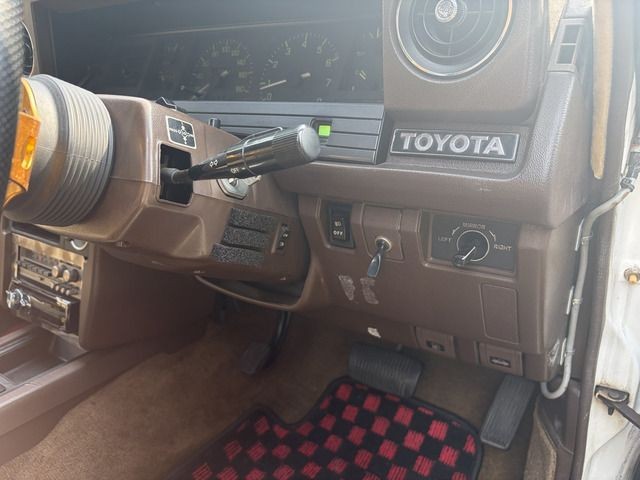 2ee94646c7aa673d5ff62c5a435bac30.jpg