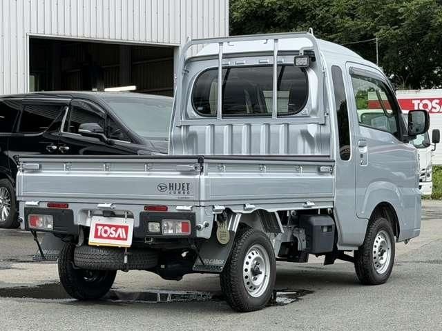 17890c2fcaeb1f832da00ee2f3f703f8.jpg