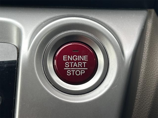 0403435A30261008W02809.jpg