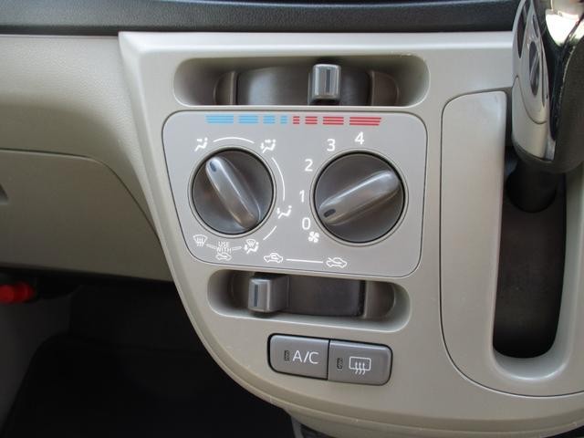 0901396A30260805W00105.jpg