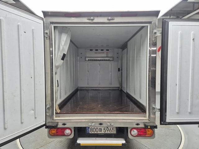 5081001837R18.jpg