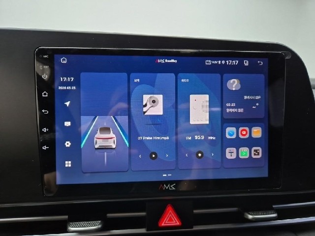 6081000208R13.jpg