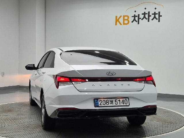 6081000208R2.jpg